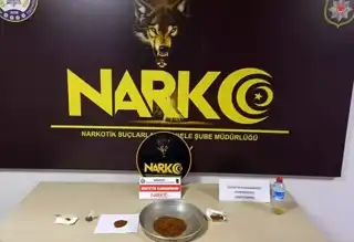 Aksaray'da 5 Uyuşturucu Şüphelisi Tutuklandı