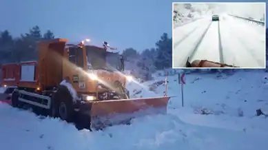 Yoğun Kar Yağışı Konya'yı Kapatıyor