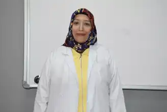 Kanserle Mücadele Eden Öğretmen, İkizlerine Örnek Oluyor