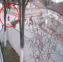 Aksaray'da Motosiklet Kazası: Baba ve Kızı Yaralı