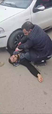 Yoldan Geçen Doktor, Bıçaklanan Adama İlk Yardımı Yaptı