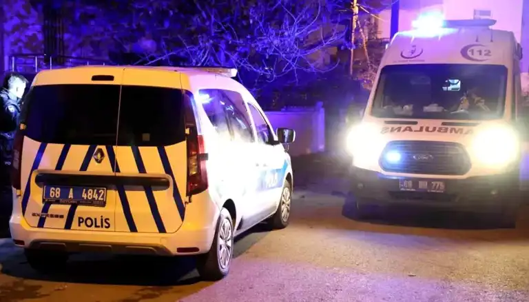 Polisin Tabancası Çocuğu Yaraladı